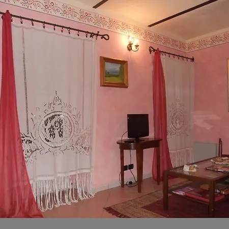 Al Vecchio Gelso La Morra