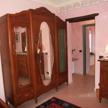 Al Vecchio Gelso * La Morra