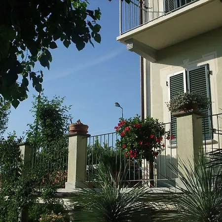 Al Vecchio Gelso La Morra